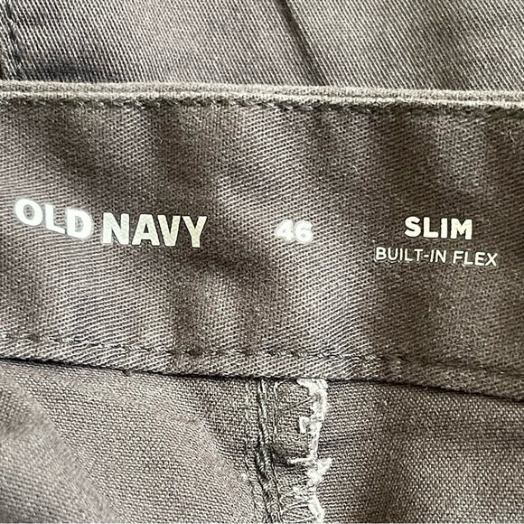 Old Navy Men’s Slim Built-in Flex Rotation Chino Shorts Size 46 Dark Gray - Picture 8 of 9